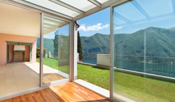 Porte finestre scorrevoli vantaggi e svantaggi